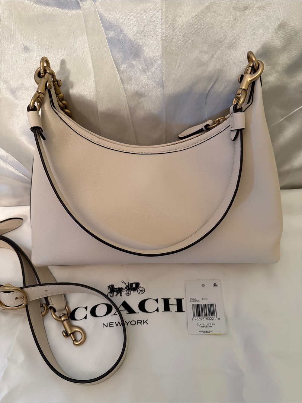 💛Coach Pre Owned Chalk Juliet 25 Excellent Condition Brass Chain & Hardware - Picture 3 of 10